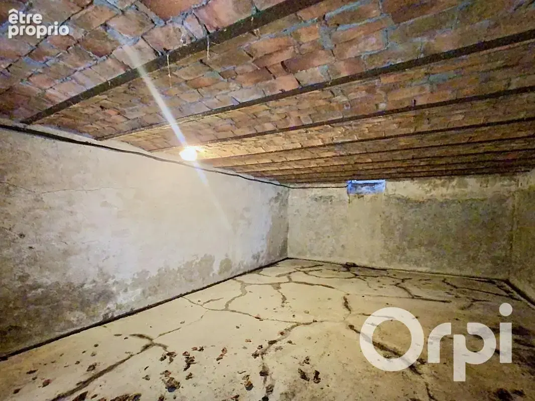 Longère rénovée sur plus de 1700m² de terrain - photo 34