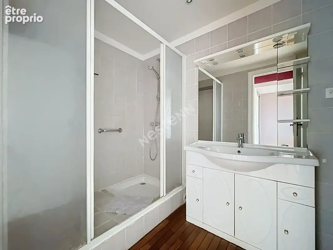 Nantes Rond-Point de Rennes - Appartement T3 de 78m2 / magnifique vue / traversant / 2 terrasses / garage et cave / - photo 13