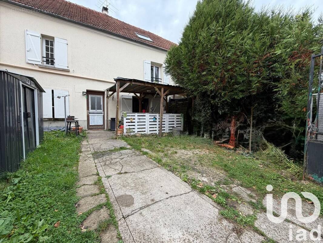 Photo 1 - Appartement à NANTEUIL-LES-MEAUX