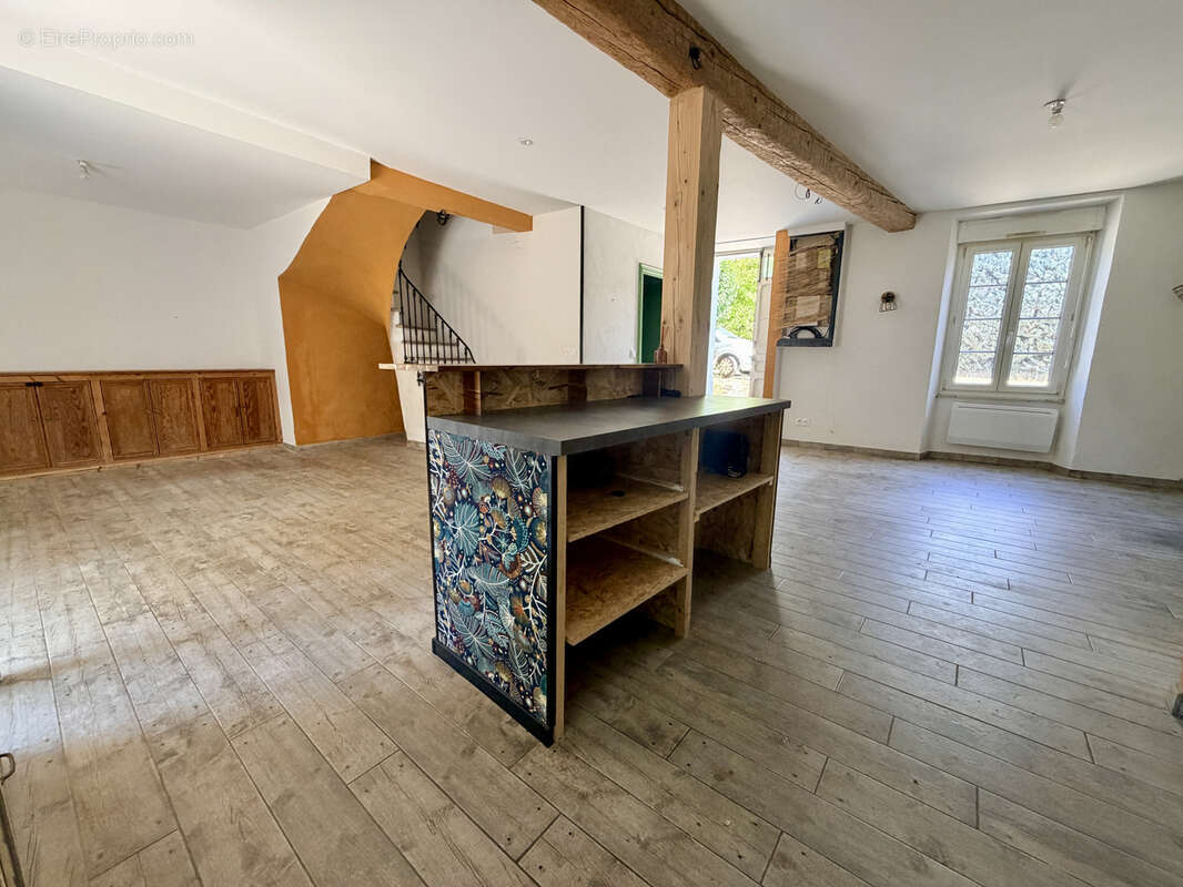 Maison T4 avec jardin arboré   Trèbes, hors zone inondable - photo 4