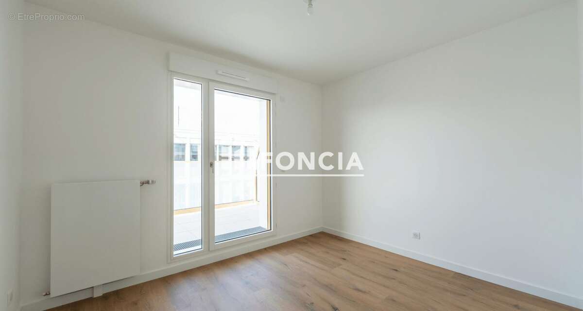 Appartement à RUEIL-MALMAISON