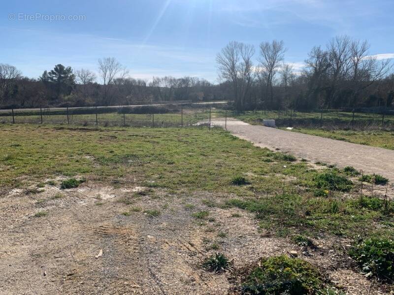 Terrain à SAINT-MAMERT-DU-GARD