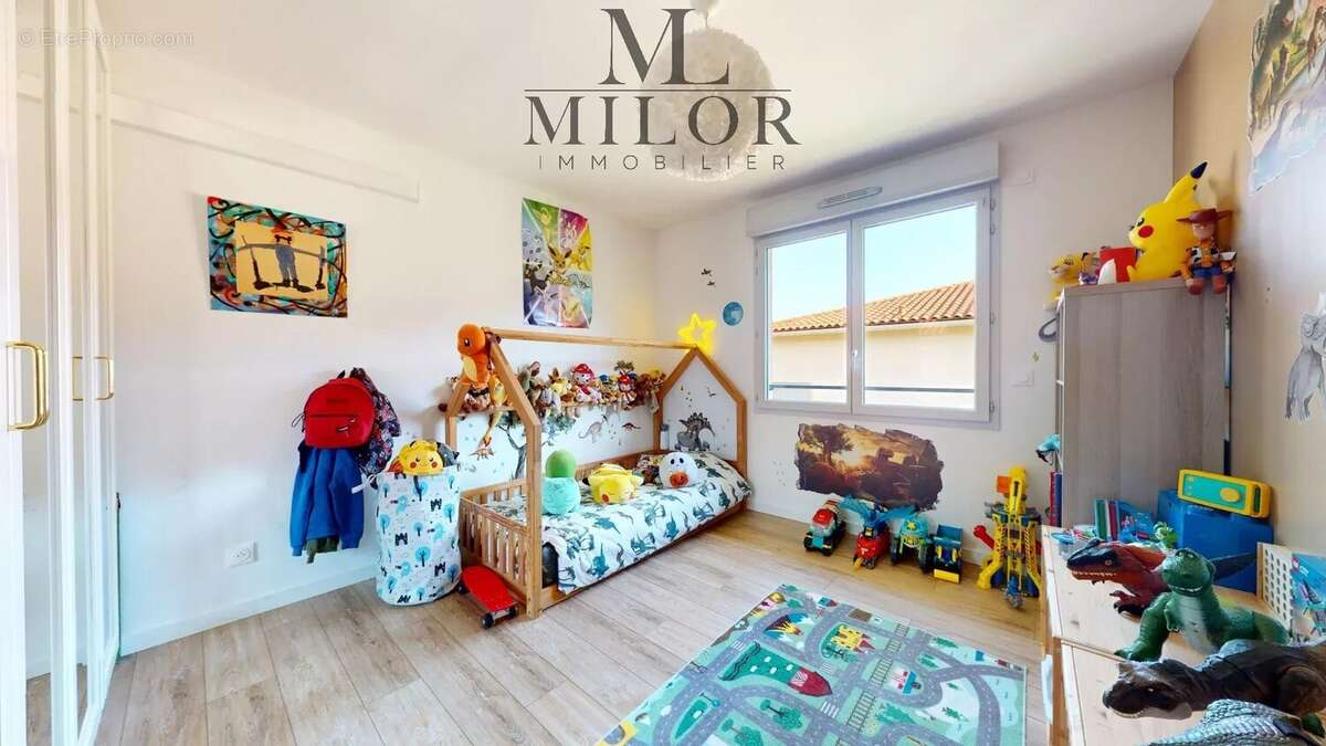 Appartement à SAINT-MARTIN-DU-VAR