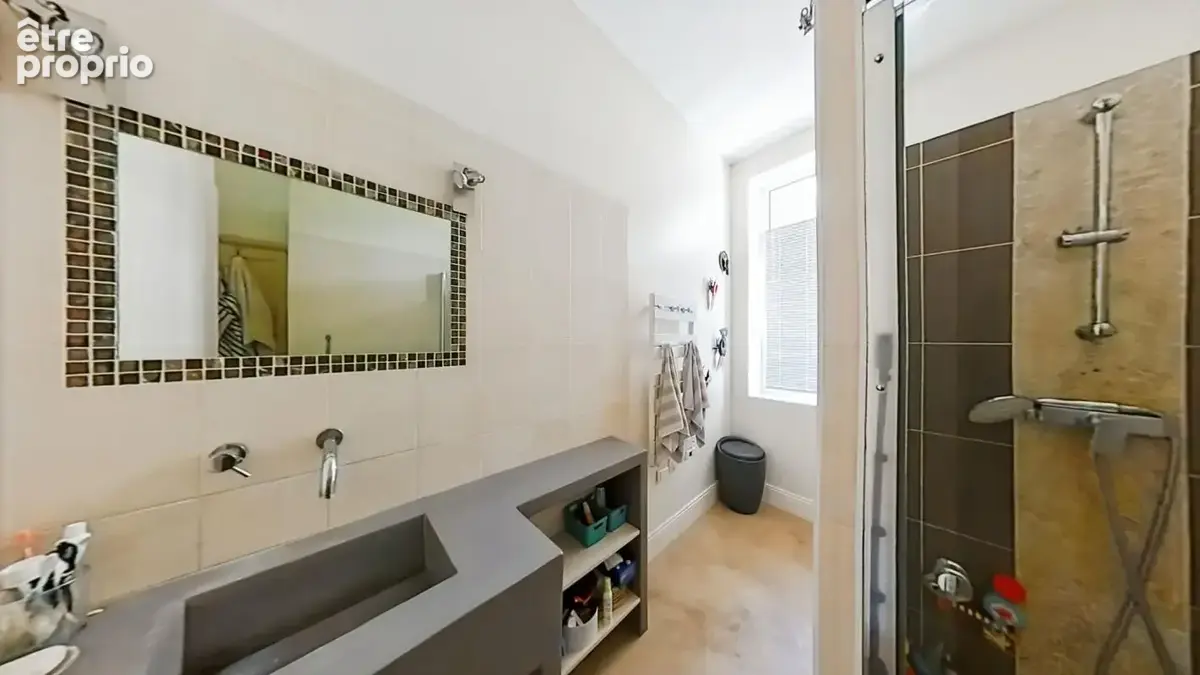 VALENCE – GRAND CHARRAN  Maison de charme avec piscine - photo 20