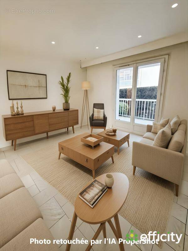 Appartement à MIRIBEL