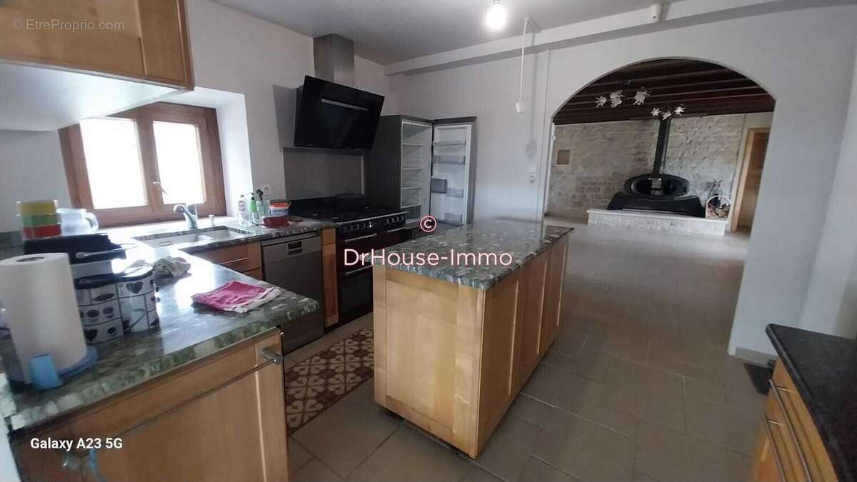 Maison à BELMONT-SAINTE-FOI