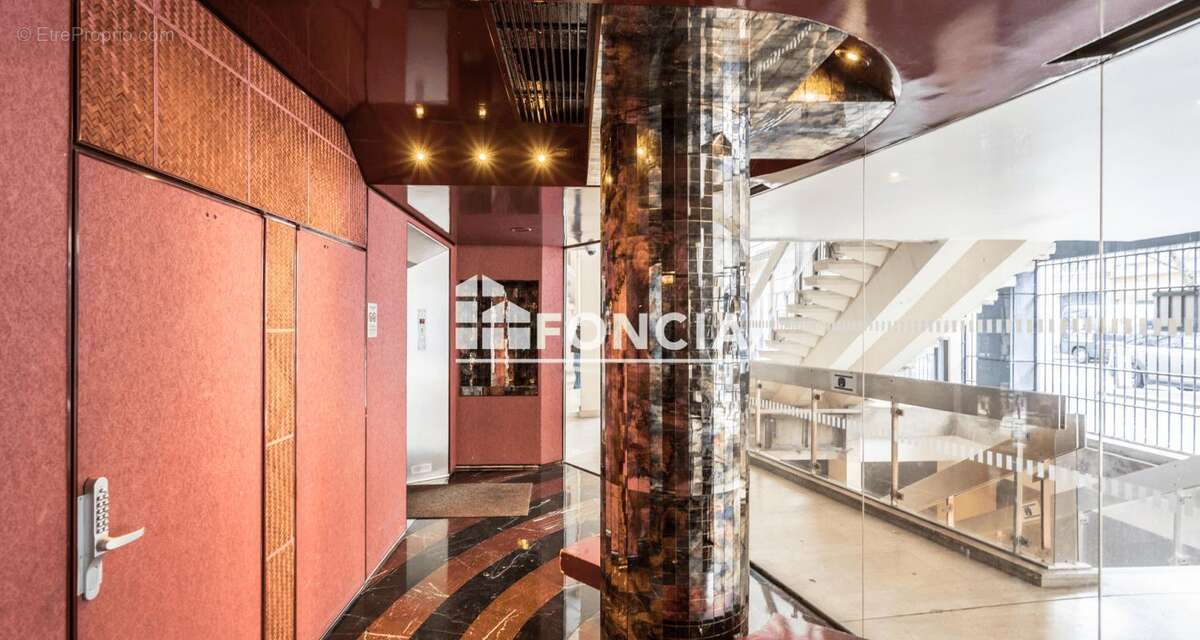 Appartement à PARIS-10E
