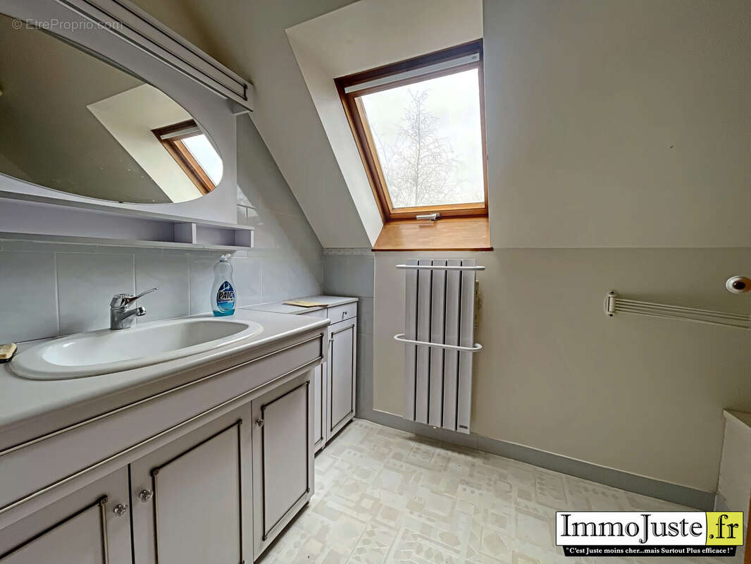 Maison à MAGNY-LES-HAMEAUX