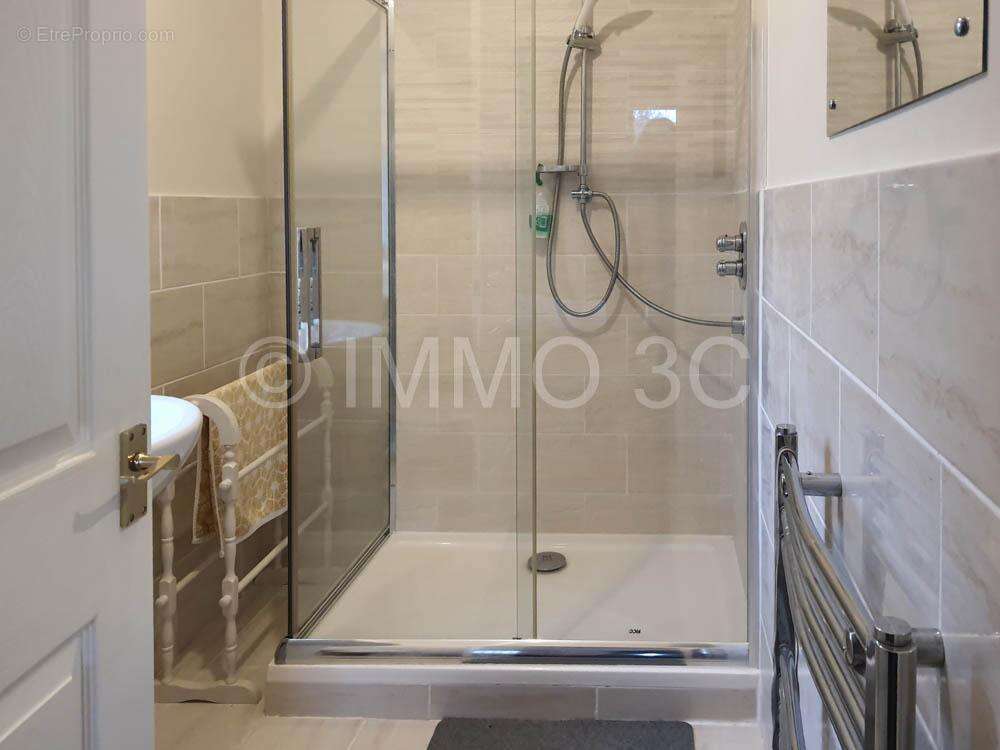 Maison à CHEF-BOUTONNE