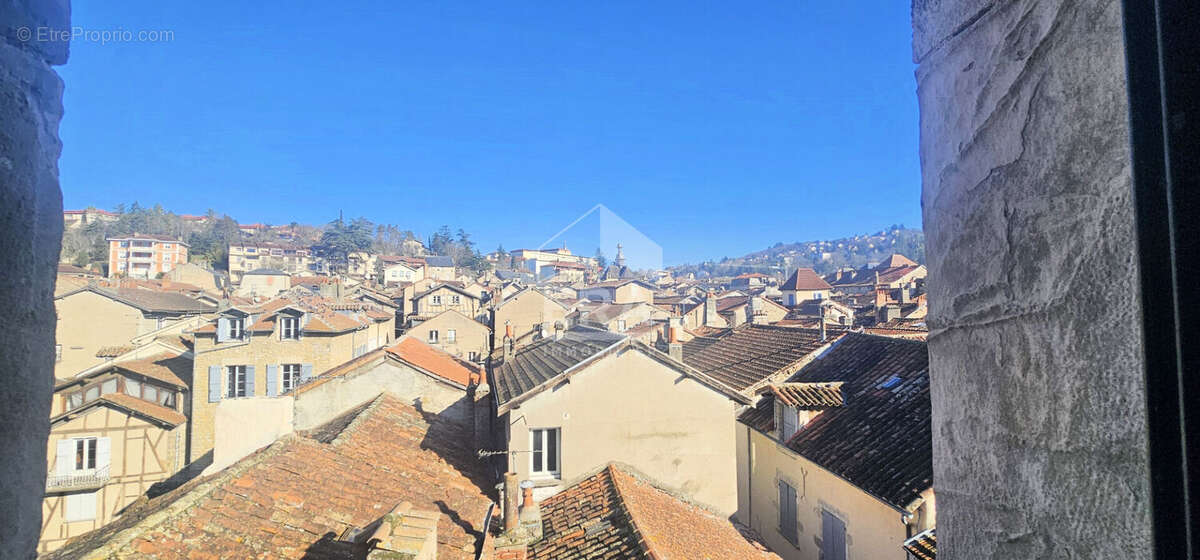 Appartement à VILLEFRANCHE-DE-ROUERGUE