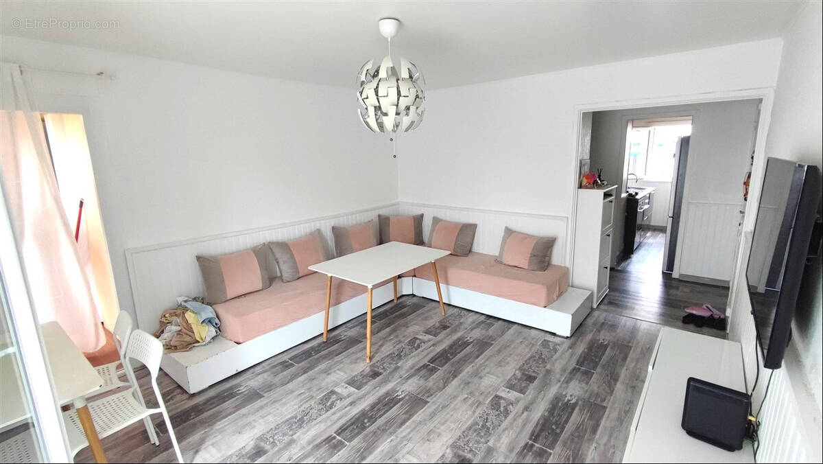 Appartement à HYERES
