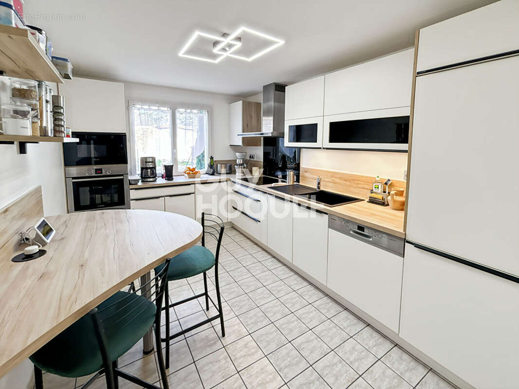 Maison à LA HOUSSAYE-EN-BRIE