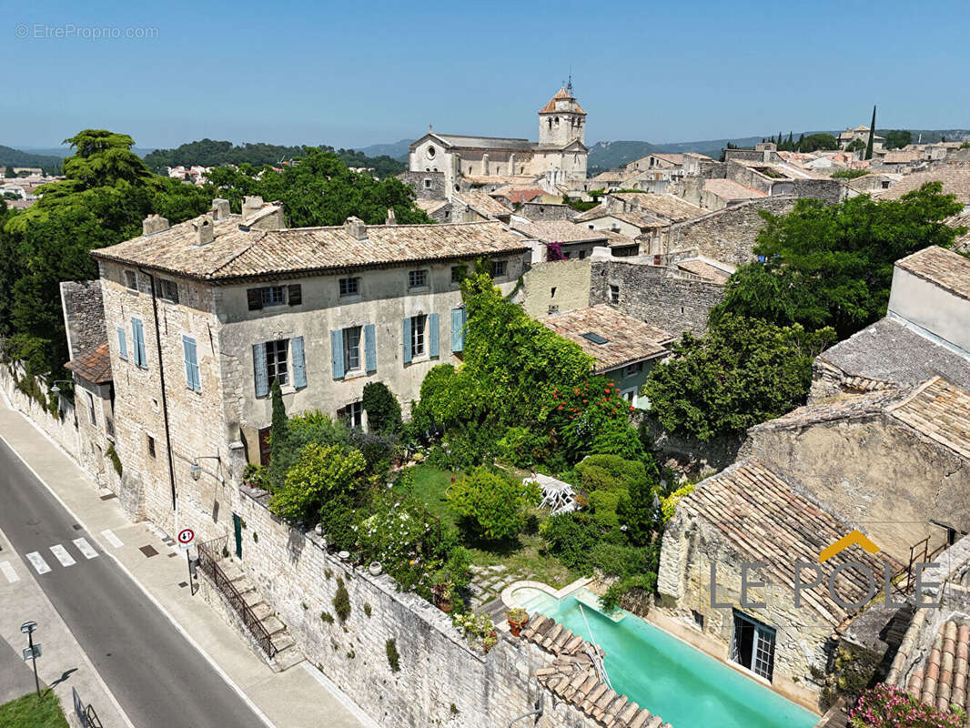 Maison à SAINT-PAUL-TROIS-CHATEAUX