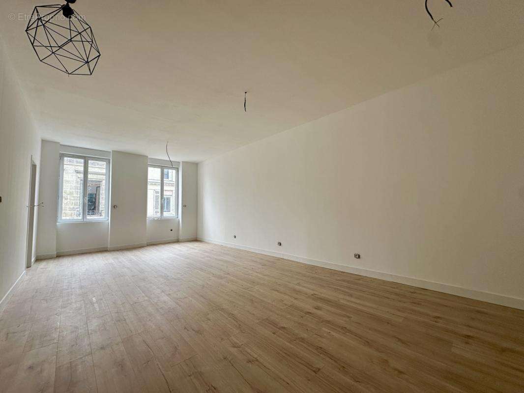 Appartement à BORDEAUX