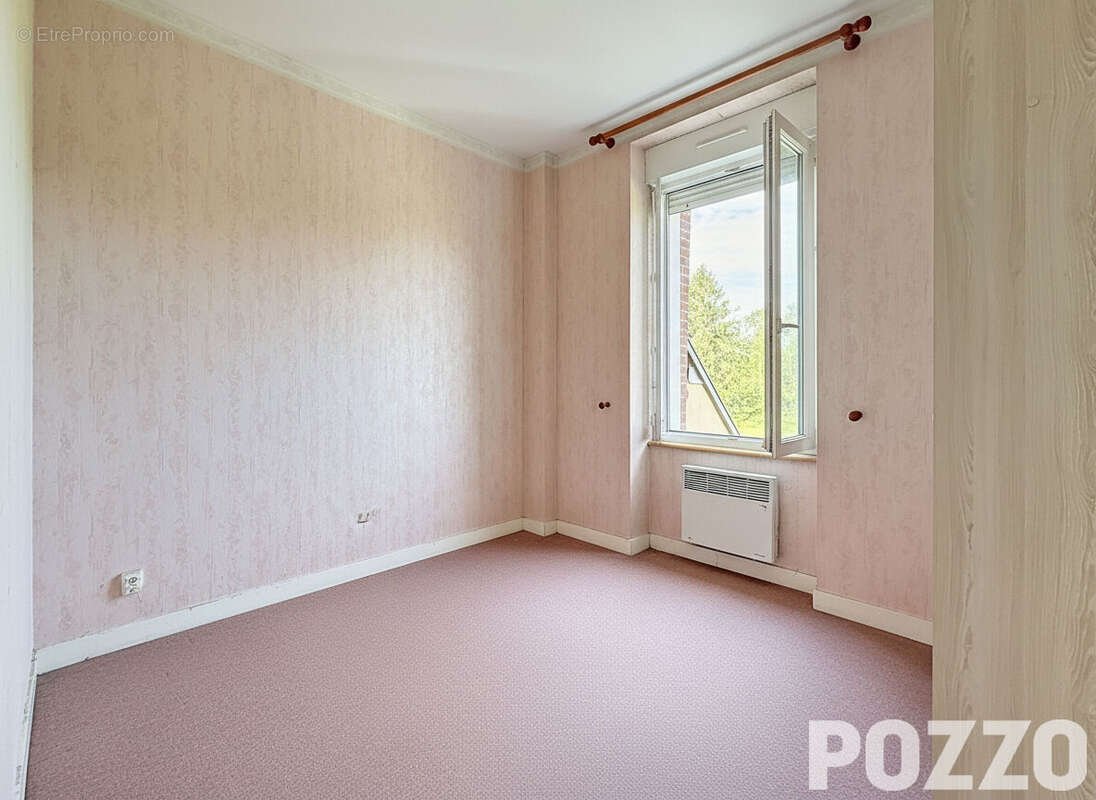 Maison à LA HAYE-PESNEL