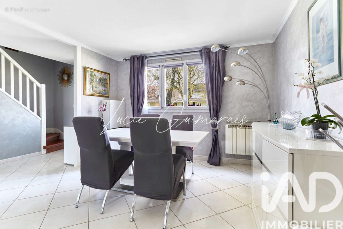 Photo 3 - Maison à TAVERNY