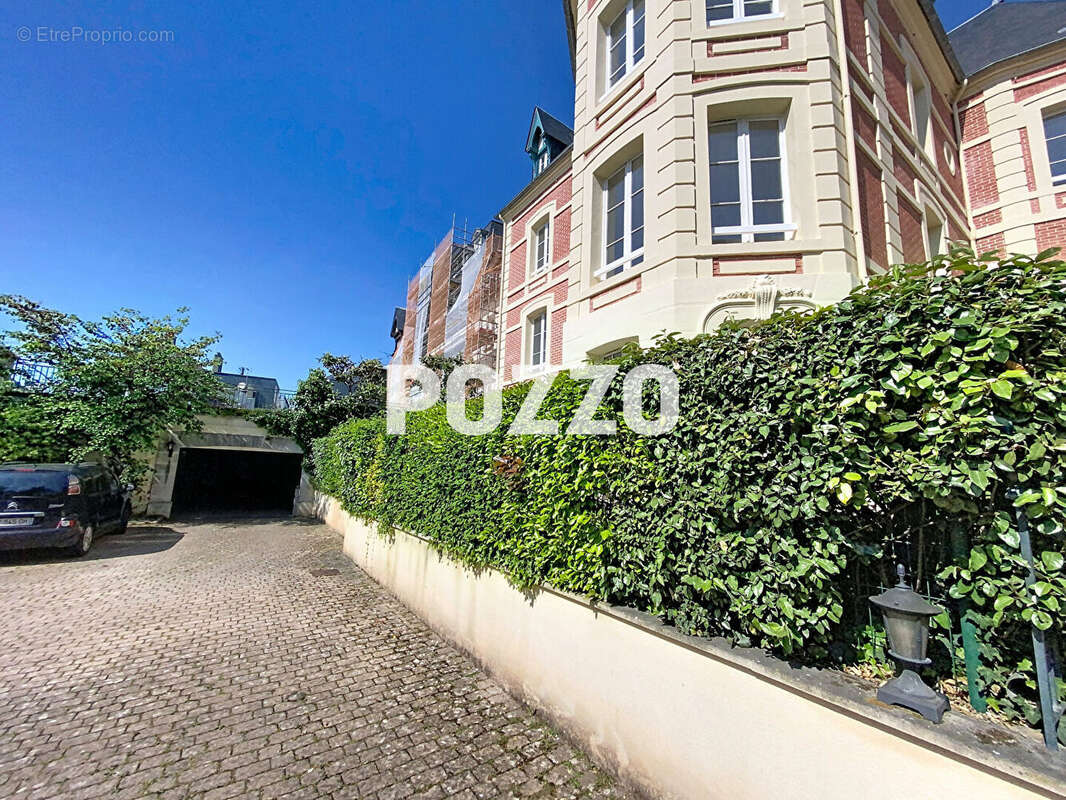 Appartement à TROUVILLE-SUR-MER