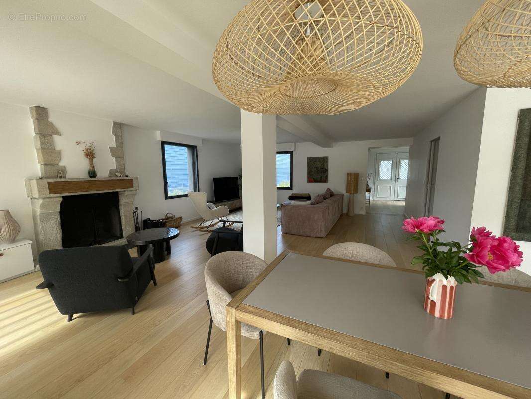 Maison à LA TURBALLE