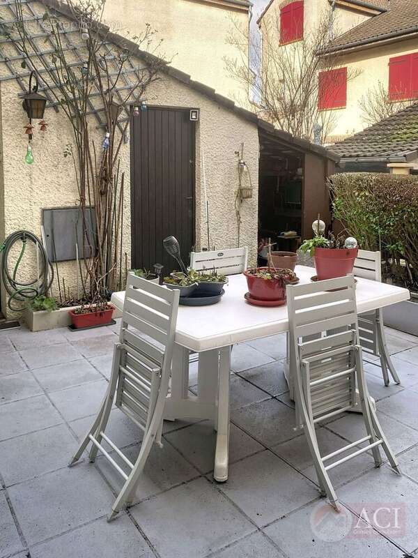 Maison à SAINT-BRICE-SOUS-FORET