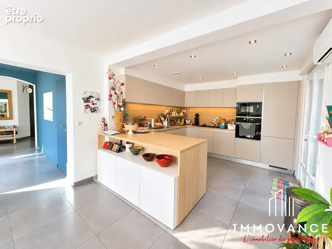 Maison 237 m² à Jacou  - photo 6