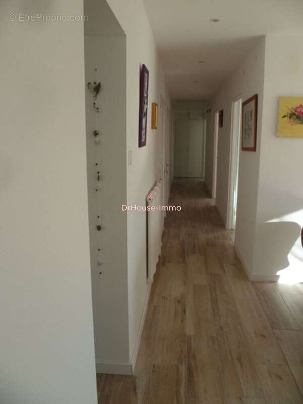 Maison à ARS-SUR-MOSELLE