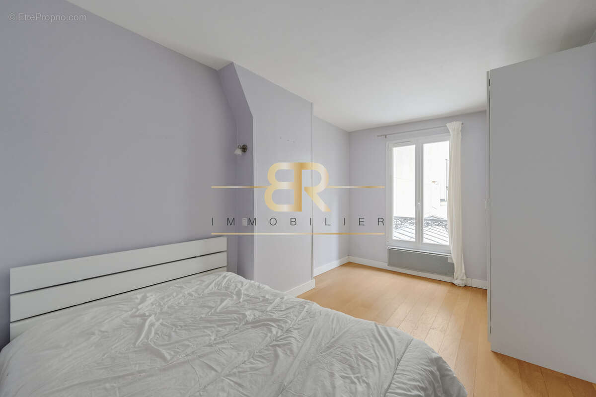 Appartement à PARIS-11E