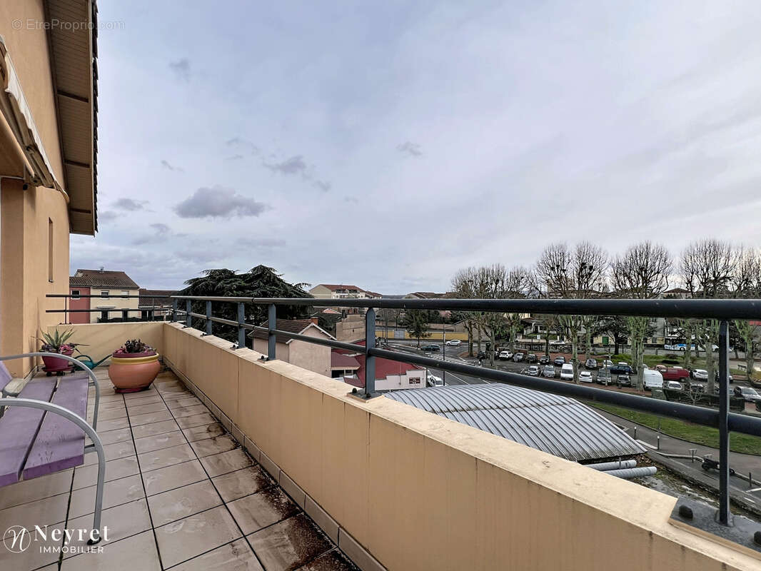 Appartement à VILLEFRANCHE-SUR-SAONE