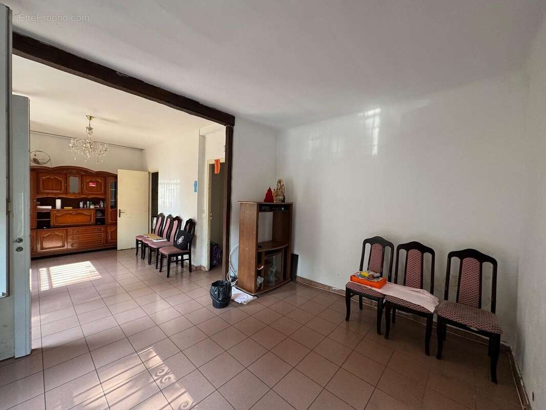 Maison 104 m² à Bondy  - photo 3