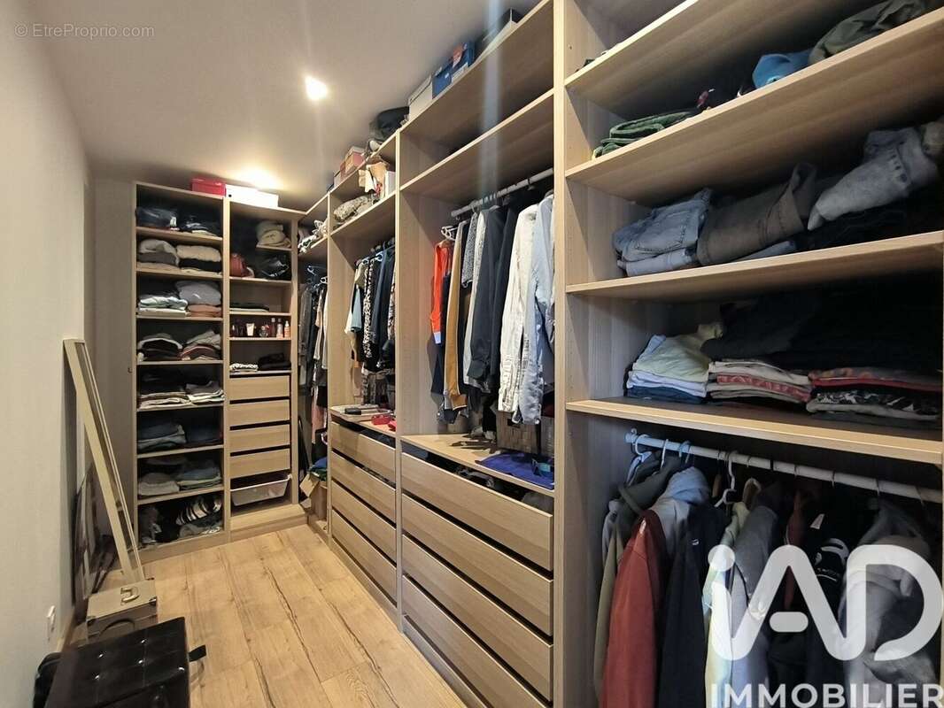 Maison 138 m² à Bouguenais  - photo 8