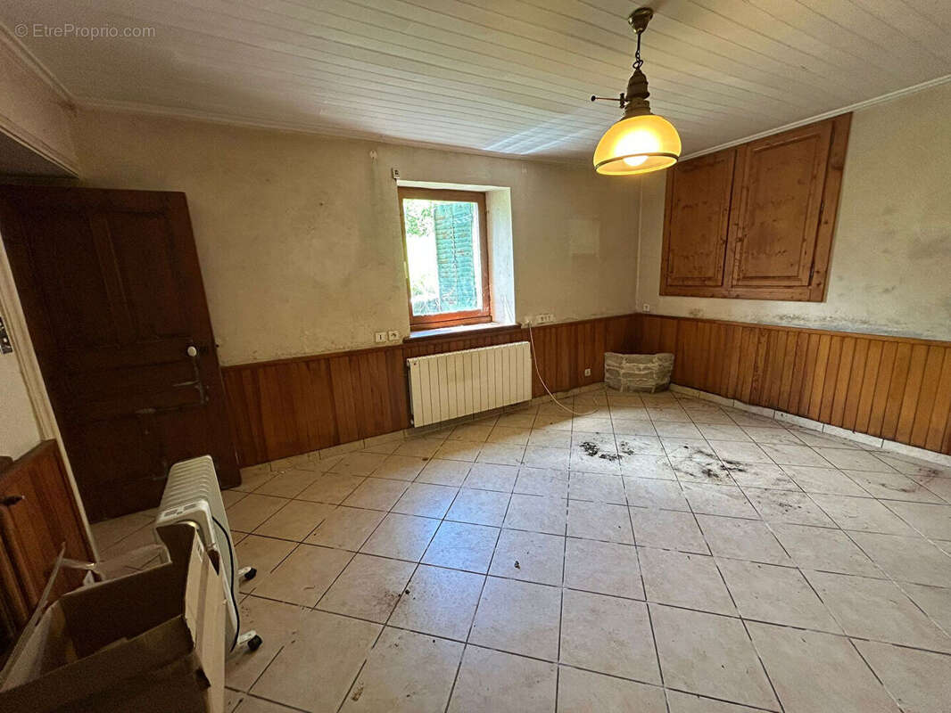 Maison à BRENOD