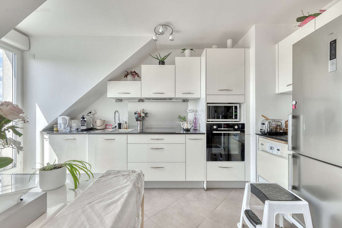 Appartement à LE PERREUX-SUR-MARNE