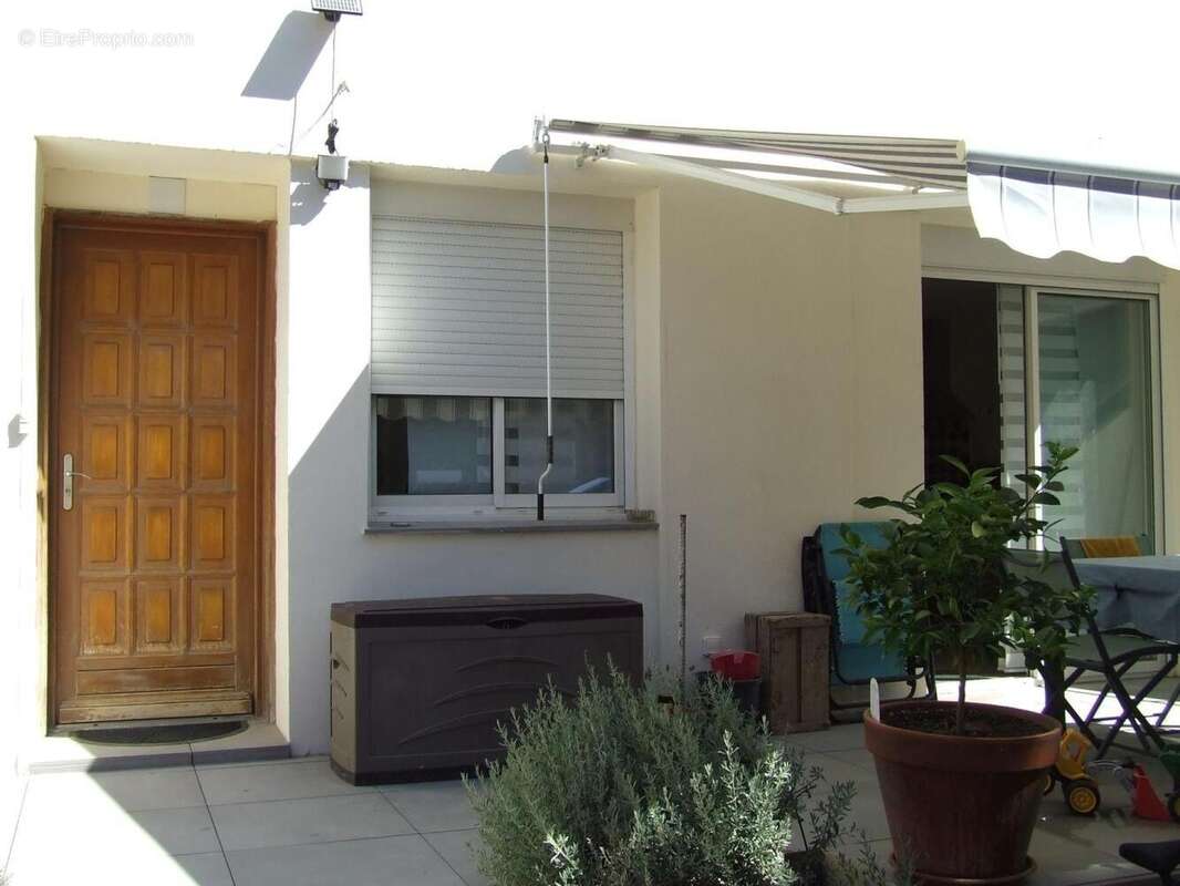 Photo 3 - Maison à MONTBAZIN