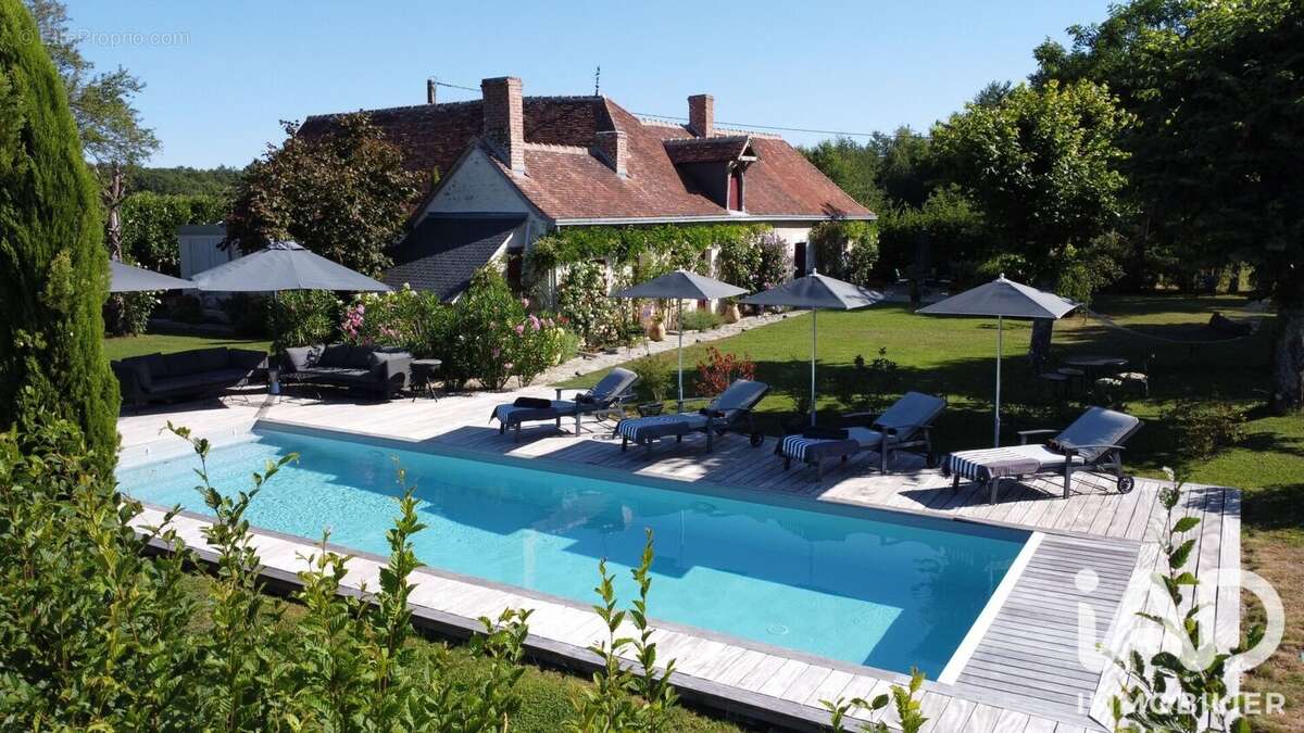 Photo 2 - Maison à SAINT-MARTIN-LE-BEAU