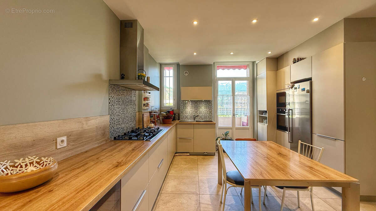 Appartement à VOIRON