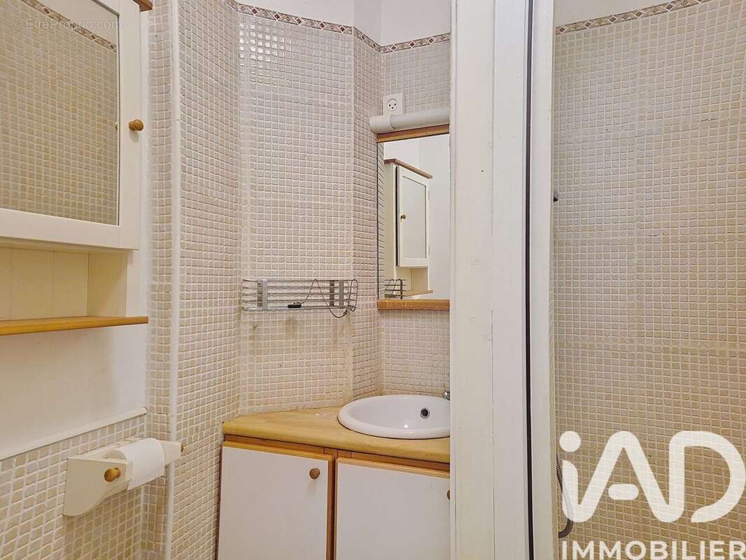 Photo 8 - Maison à LE MESNIL-SAINT-DENIS