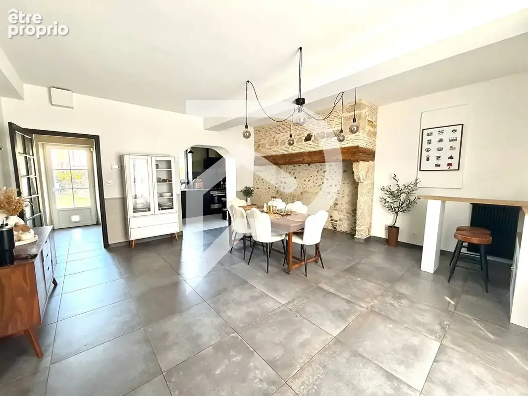 Maison Béarnaise Labastide-Cézéracq 7 pièces 177 m² - photo 2