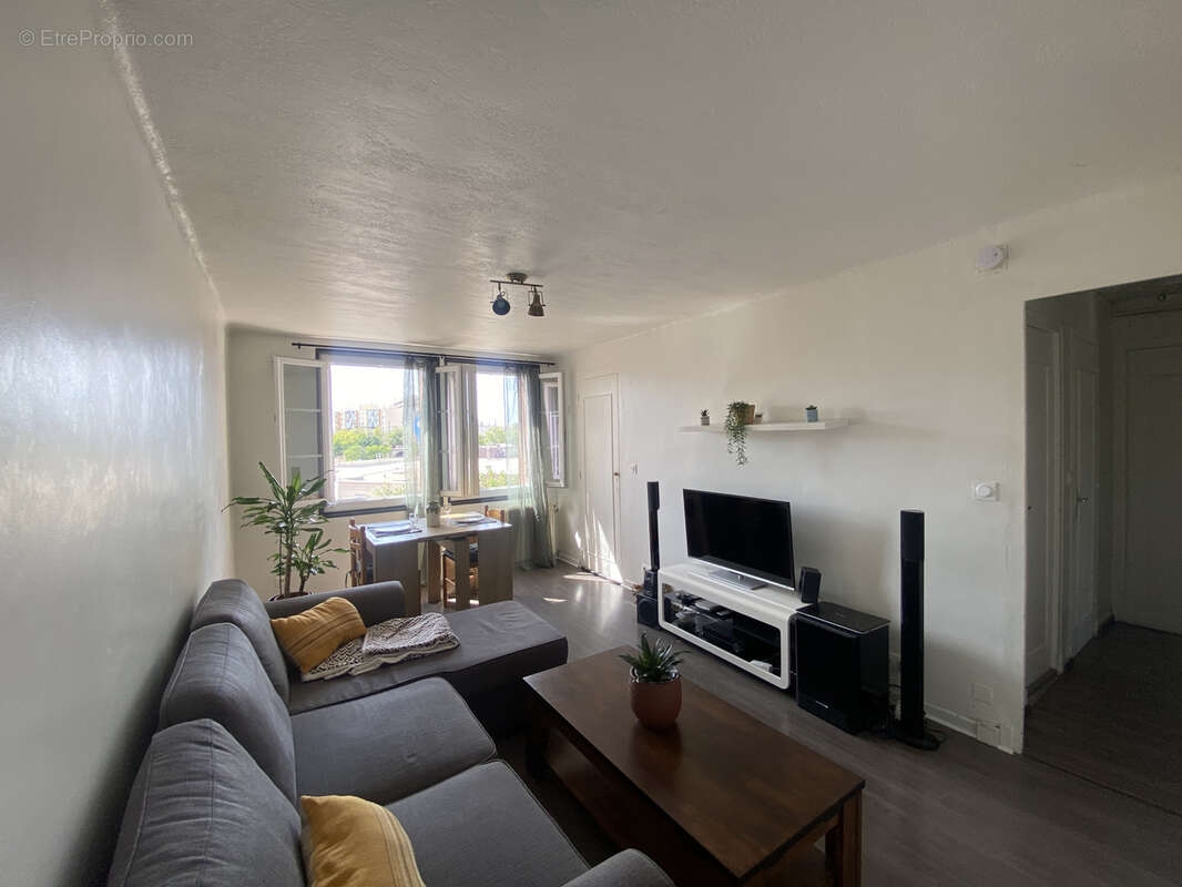 Appartement à NIMES