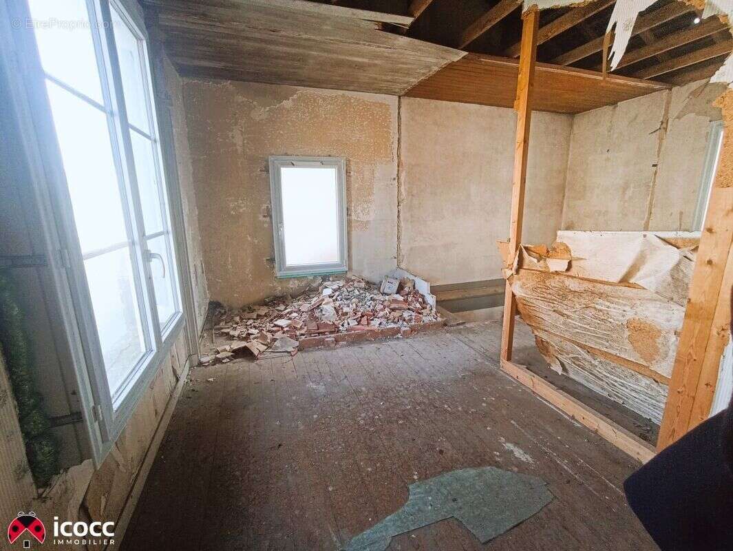 Maison à MAREUIL-SUR-LAY-DISSAIS