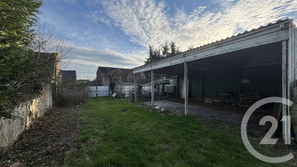 Terrain à BRANCOURT-LE-GRAND