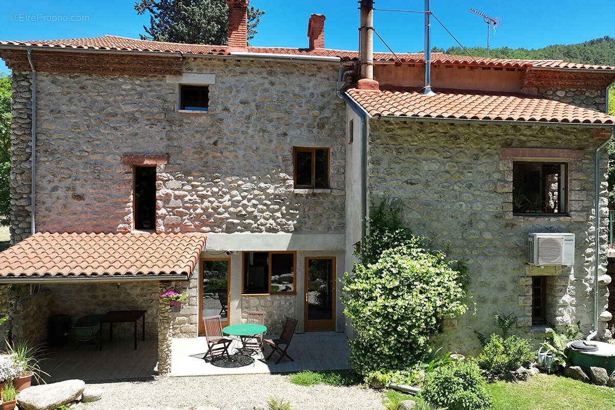 MAS DE CARACTERE 308M² au Coeur des Pyrénéen - Orientales - photo 4