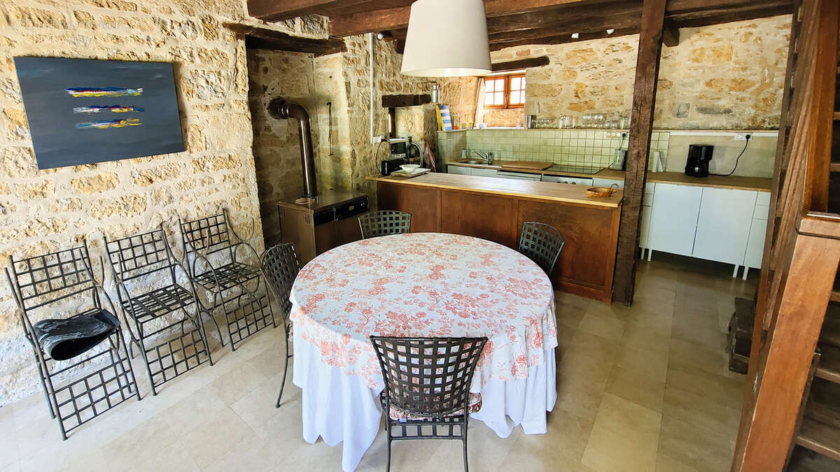 Maison à CAVAGNAC