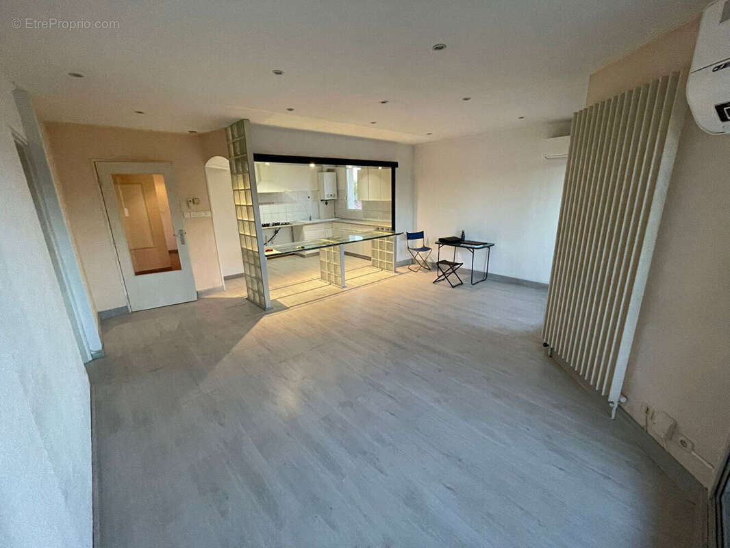 Appartement à LE PONTET