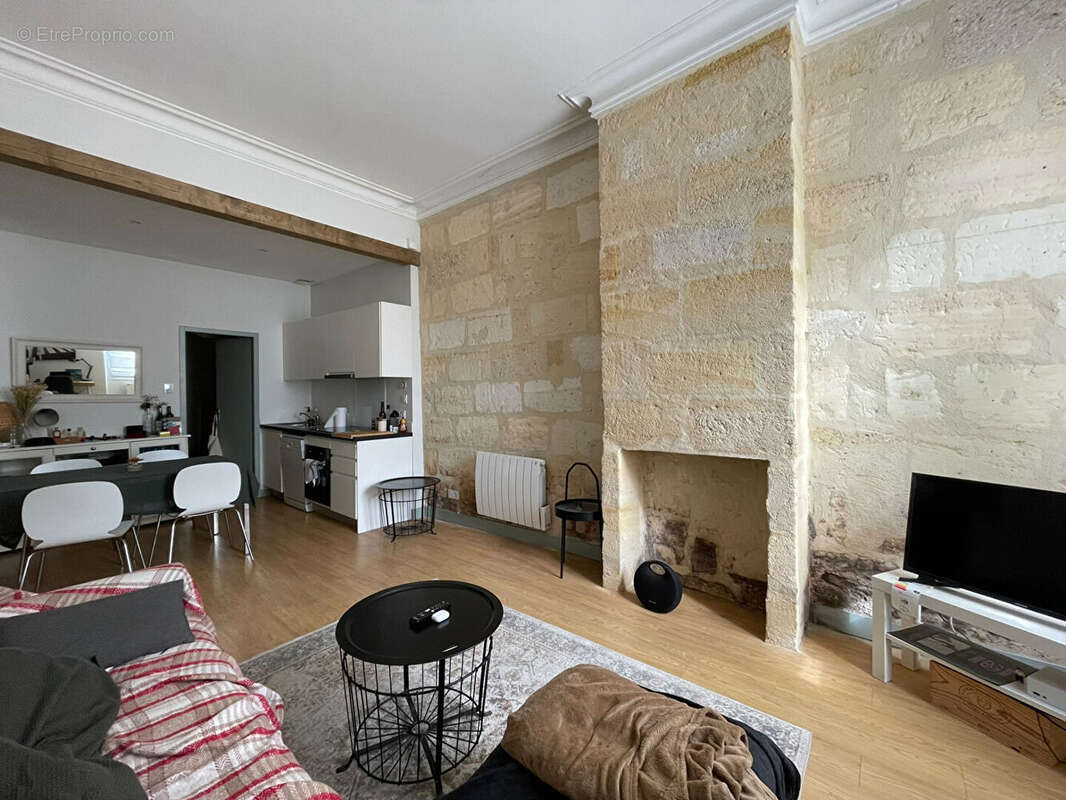 Appartement à BORDEAUX