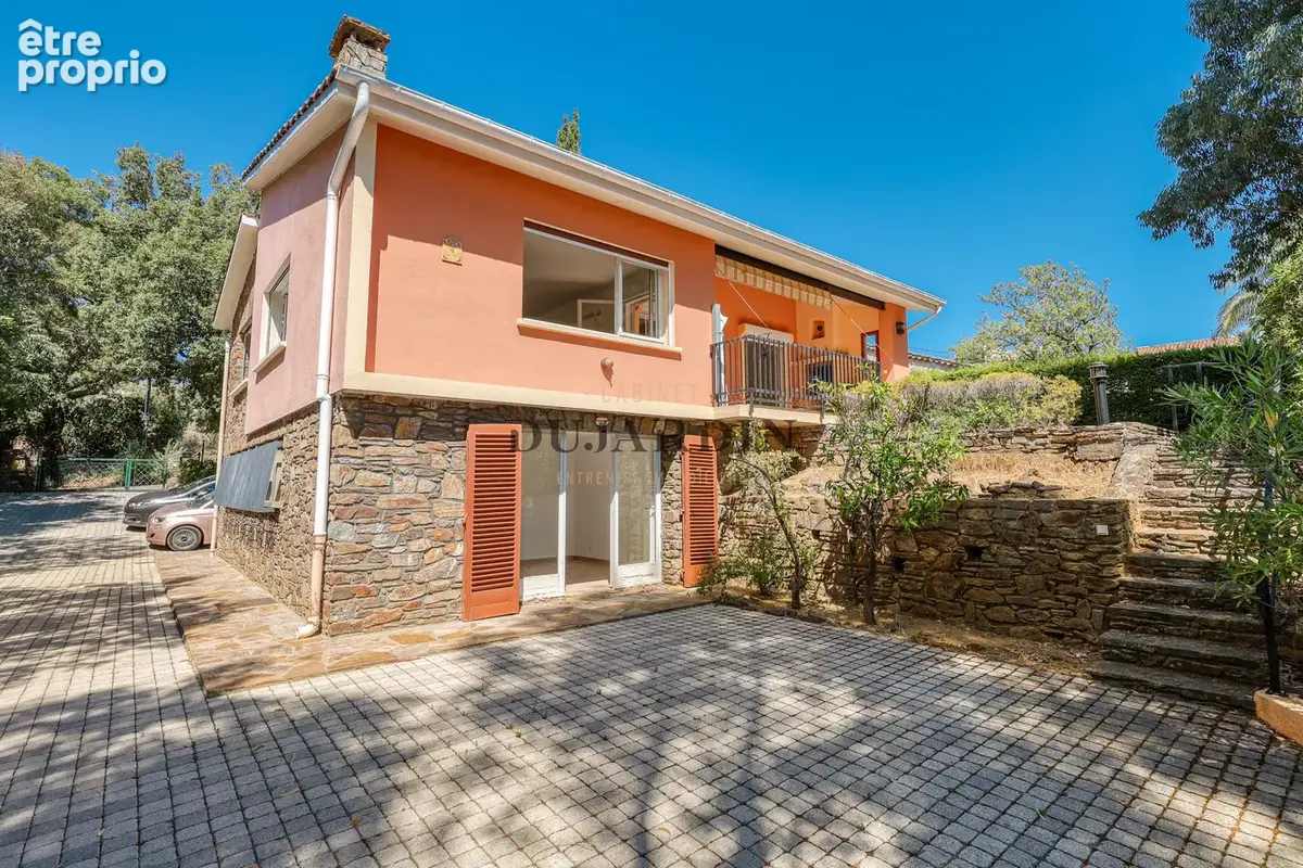 LA CROIX-VALMER   Villa avec piscine et potentiel d'agrandissement, à pied du village - photo 12