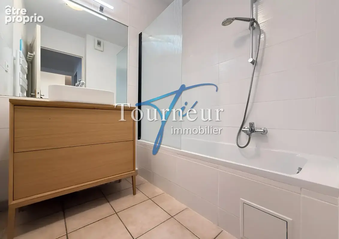 Sanary la baou residence standing ascenseur  t3 74m2 terrasse 19m2 vue degagee paysager - photo 10