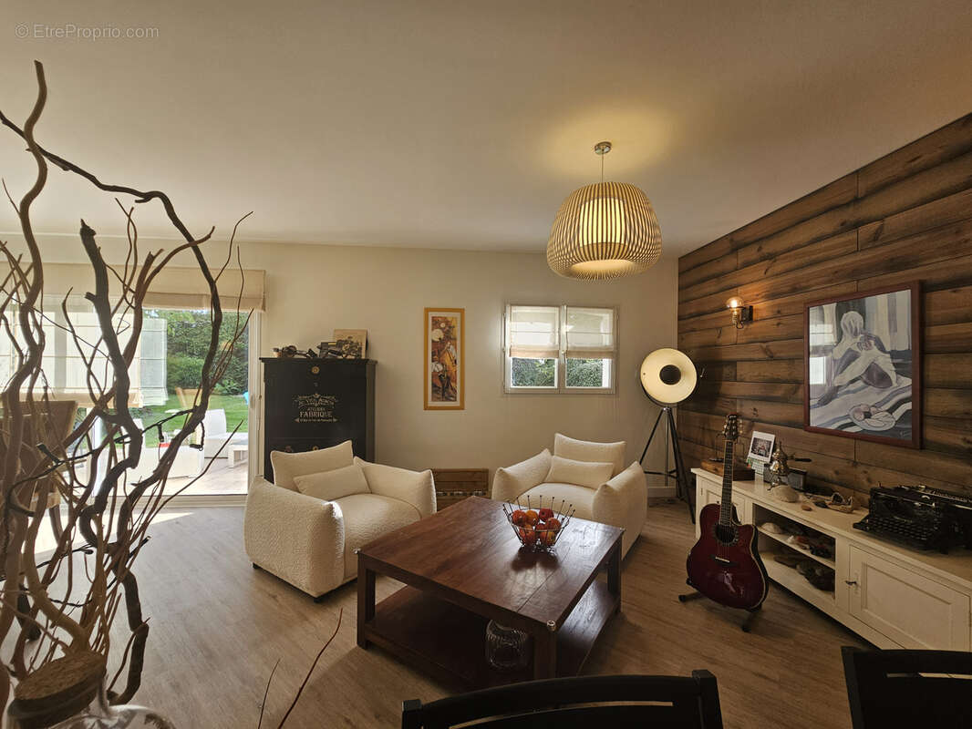 Maison à LANDERONDE