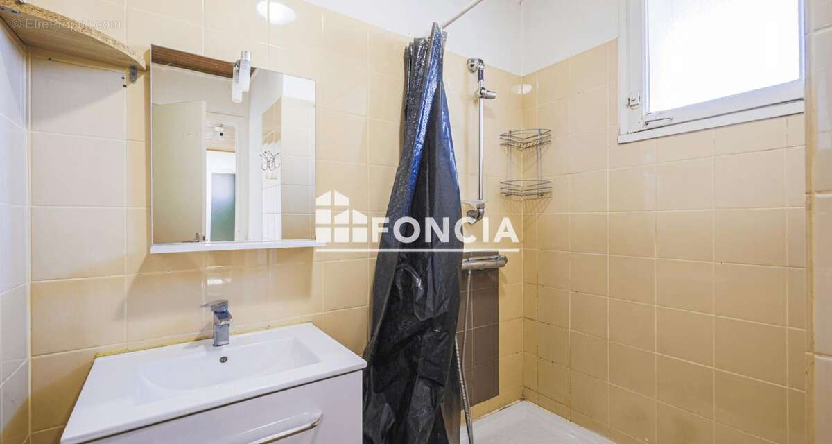 Maison à SAINT-ETIENNE-DE-SAINT-GEOIRS