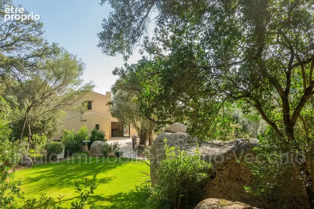 Maison 7 pièces 158 m² à vendre à Porto-Vecchio (20137) - photo 5