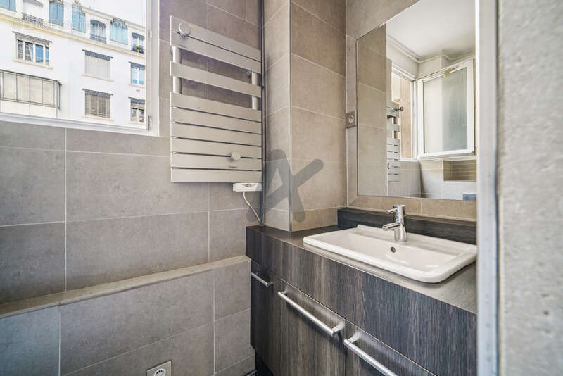 Appartement à LYON-6E