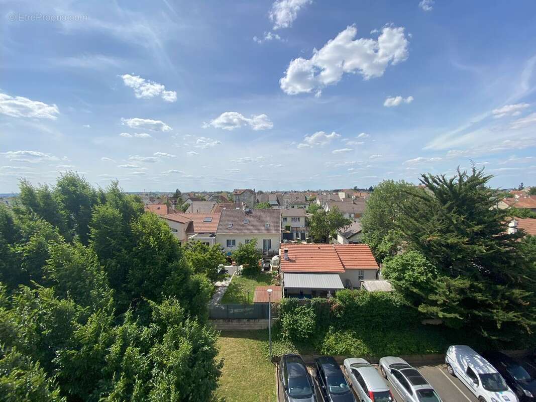 Appartement à JUVISY-SUR-ORGE